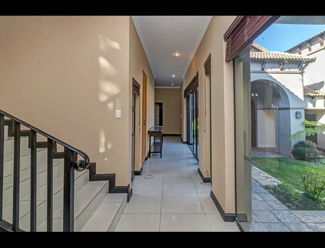 4 BEDROOM HOUSE FOR SALE IN DAINFERN VALLEY ESTATE